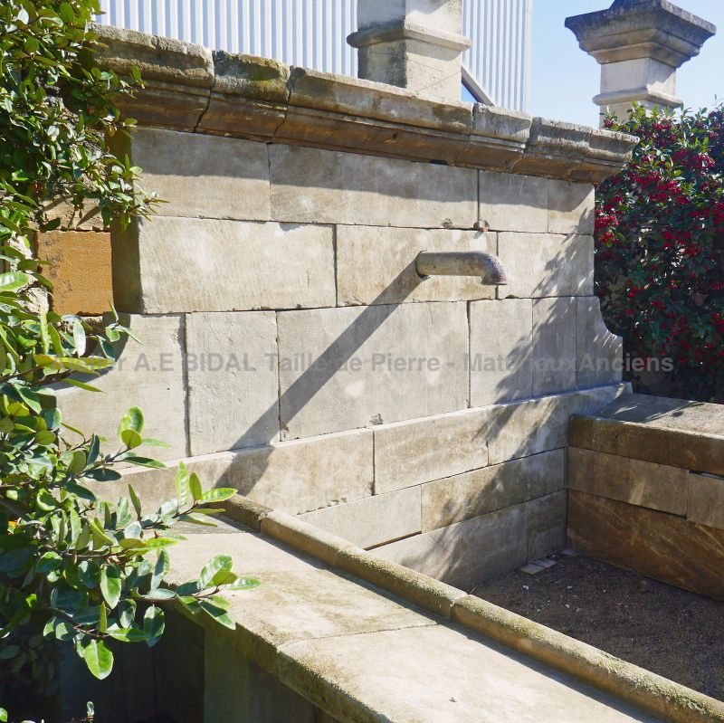 Wide choice of fountains and basins in stone to enhance your garden at Atelier Alain BIDAL in Provence