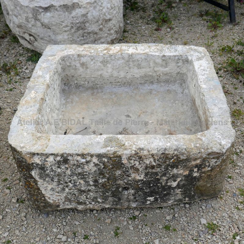 Antique stone trough by the stone specialist and artisan stone cutter in Provence Alain BIDAL