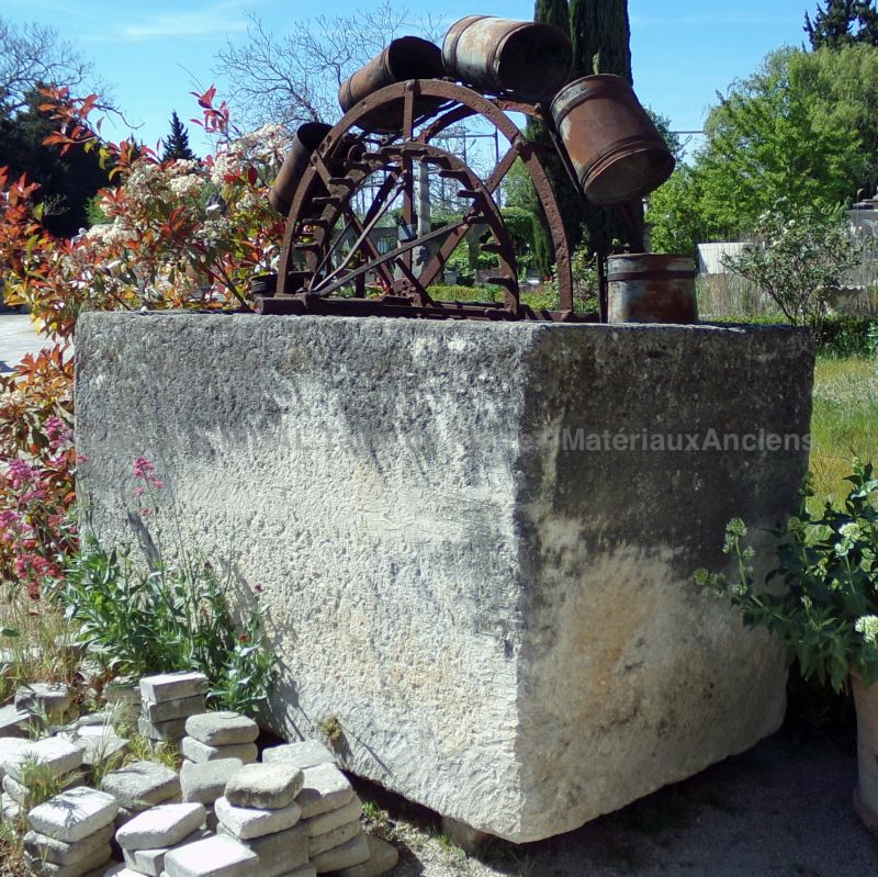 Large rectangular rustic planter in stone - Atelier Alain BIDAL (Provence)