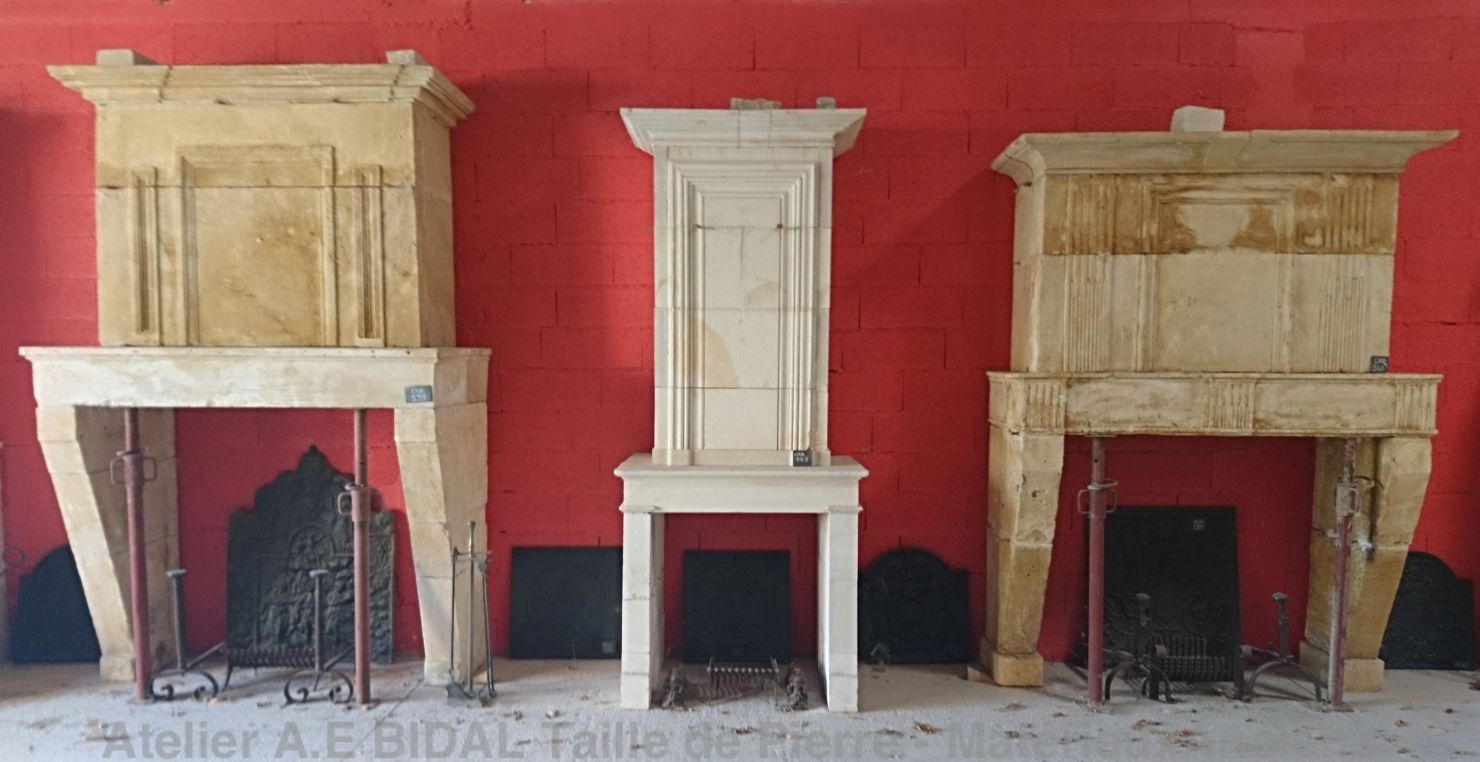 Venez découvrir les somptueuses cheminées anciennes d’Alain Bidal en Provence.