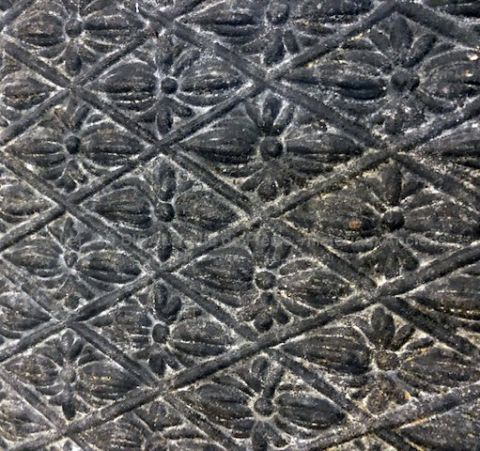 Plaque foyère en fonte pour cheminée : ancienne double plaque en fonte