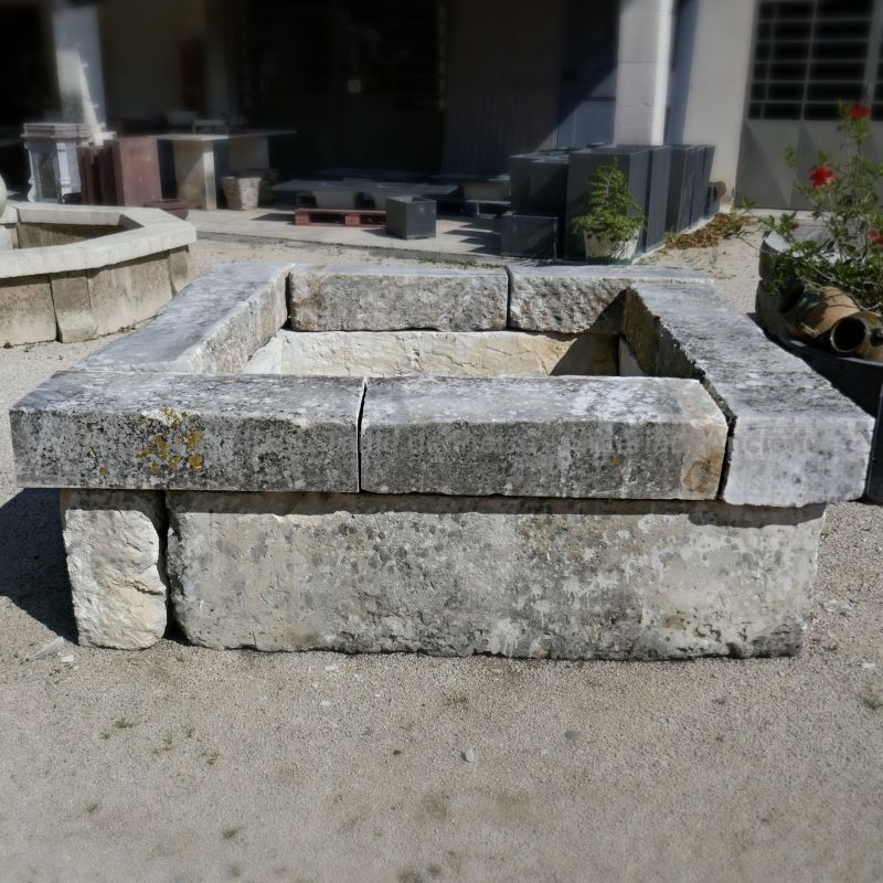 Élément de décoration pour le jardin | Bassin en pierre ancienne au charme rustique