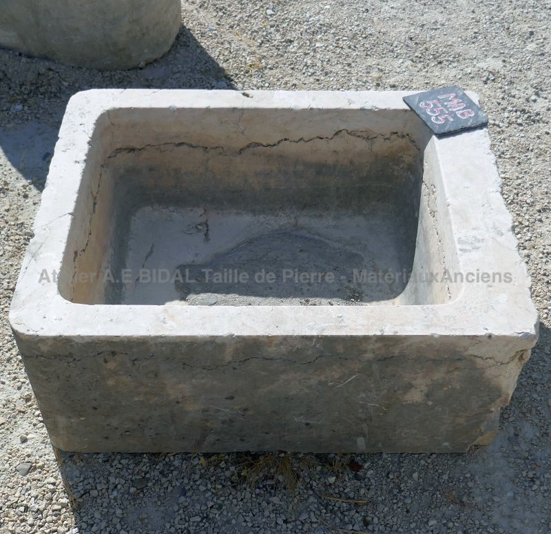 Beautiful small stone trough weathered by time : small rectangular trough in stone