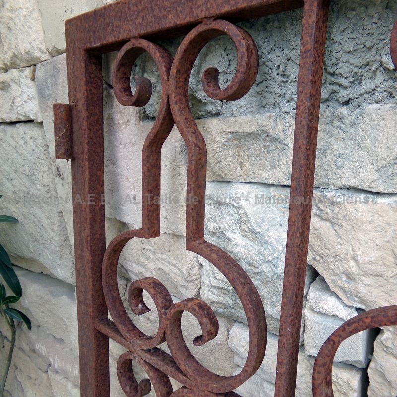 Portail en fer plein ajouré – XXᵉ siècle, 2 vantaux, 3 m – Atelier Alain BIDAL, Provence