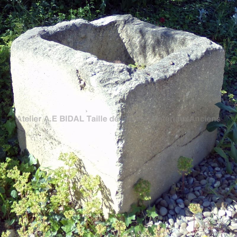 Stone planter : an antique stone trough for sale at Alain Bidal Antique Materials in Provence