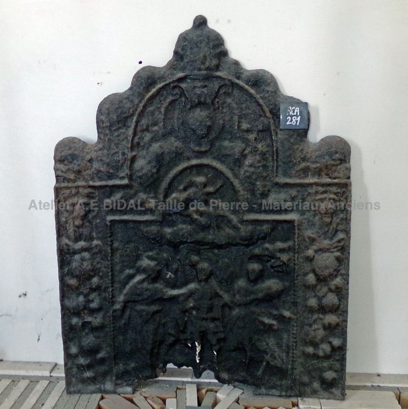 Ancienne plaque de cheminée en fonte - Atelier Alain BIDAL (Provence)