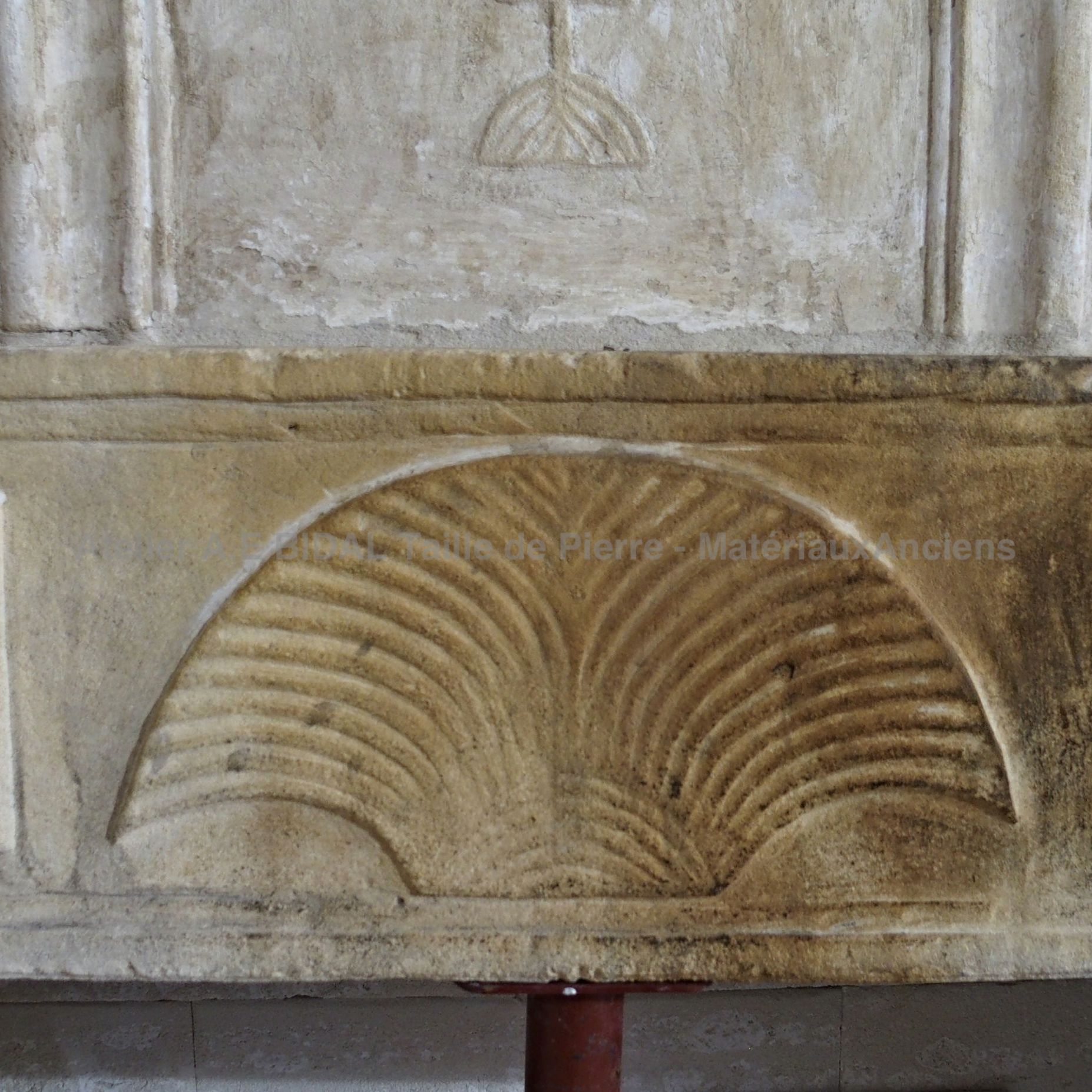 Cheminée Louis xvi de 2 mètres 26 de hauteur - cheminée à trumeau.