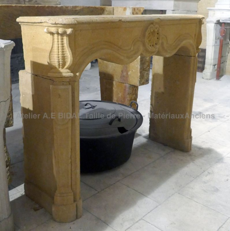 Reclaimed Louis XV stone mantel : Alain BIDAL, an antique mantelpieces expert at your service