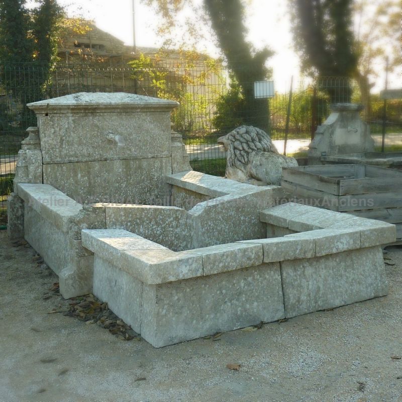 Beautiful old stone washhouse | A stone fountain for landscaping with a Provencal charm.