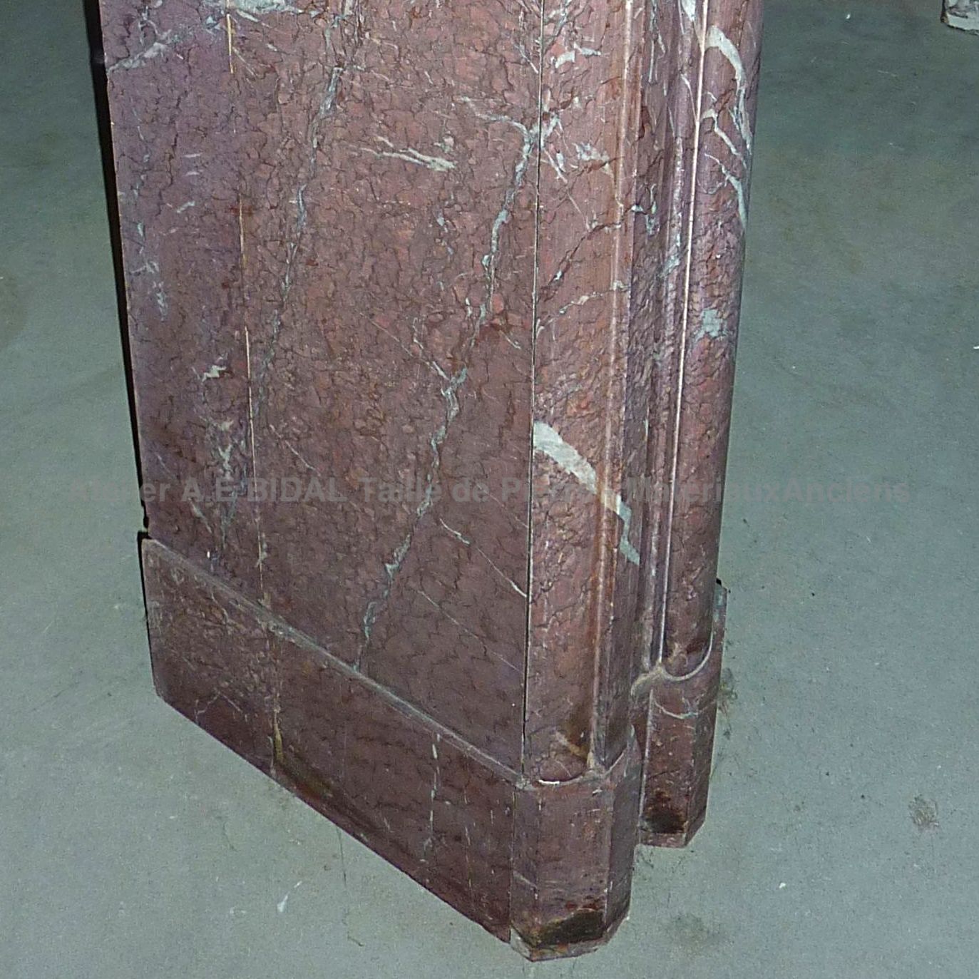 Jambage de cheminée marbre rouge - cheminée ancienne en marbre 19ème.