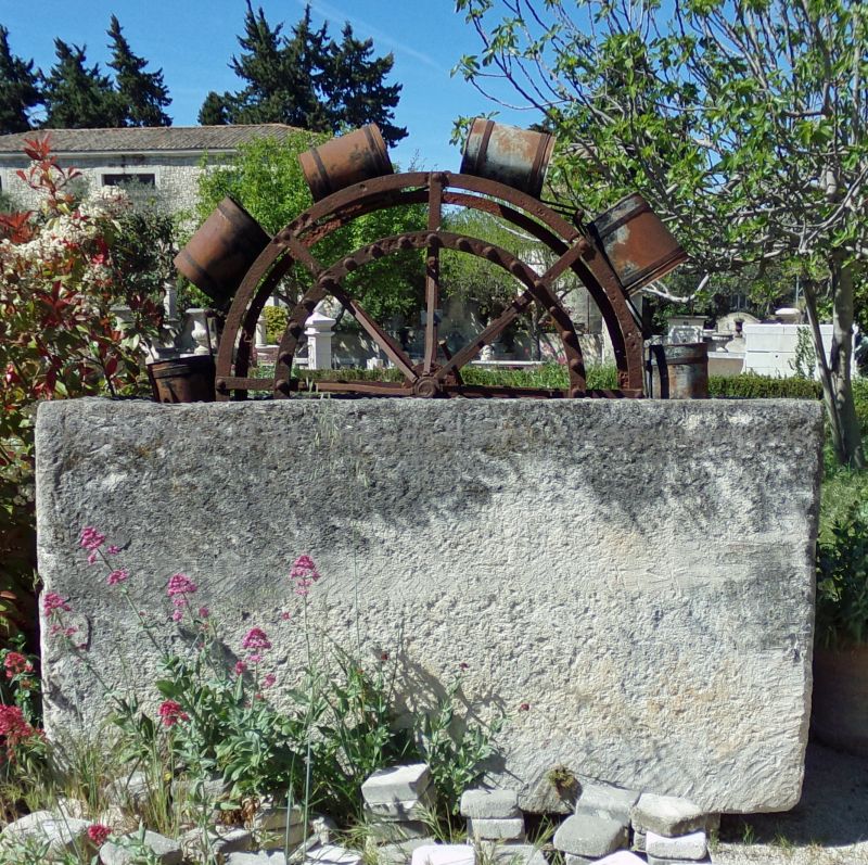 Large rectangular stone trough : a rare antique piece - Atelier Alain BIDAL (Provence)